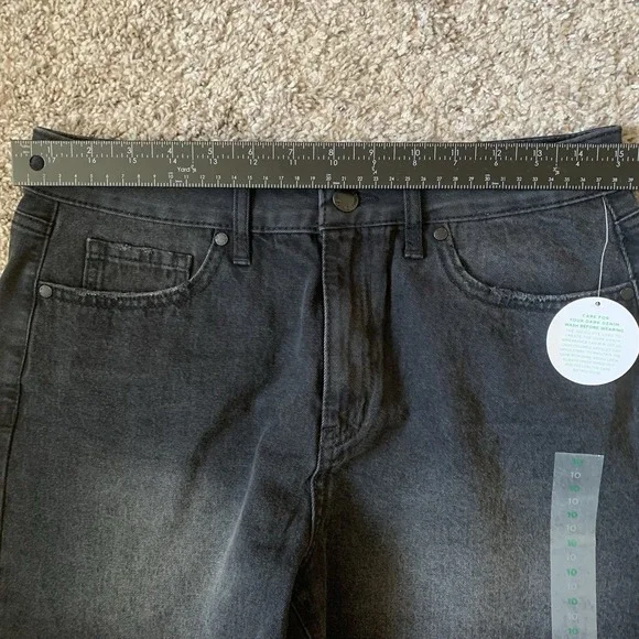 Jean Shorts Womens Size 10 Black High Rise NWT - Picture 4 of 11